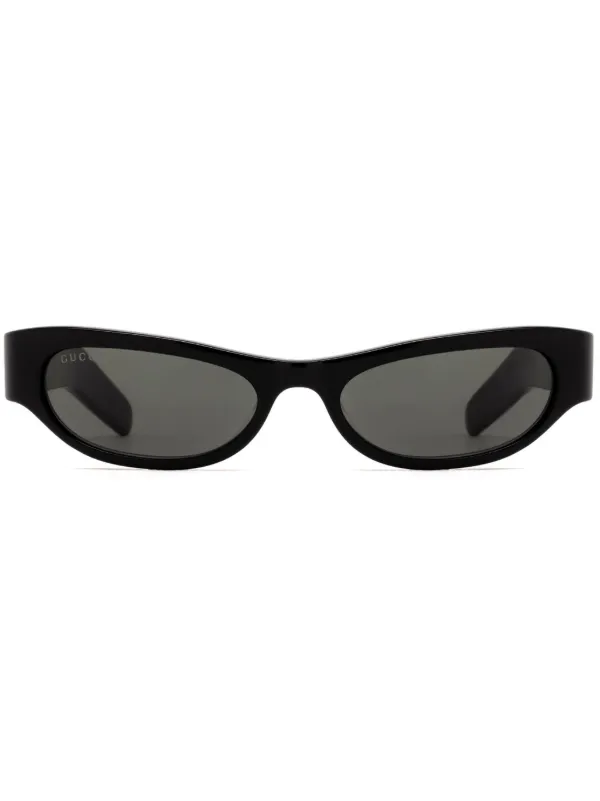 Gucci Eyewear ロゴエングレーブ サングラス | ブラック | FARFETCH JP