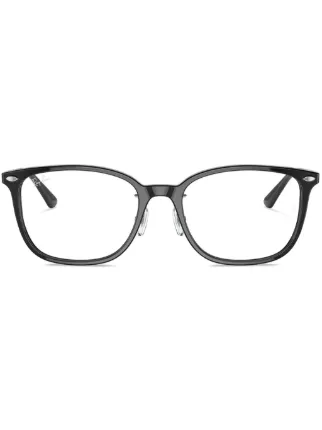 Ray-Ban