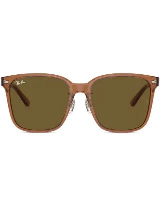 Ray-Ban