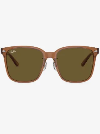 Ray-Ban