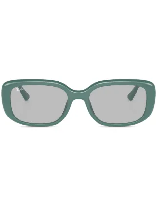 Ray-Ban