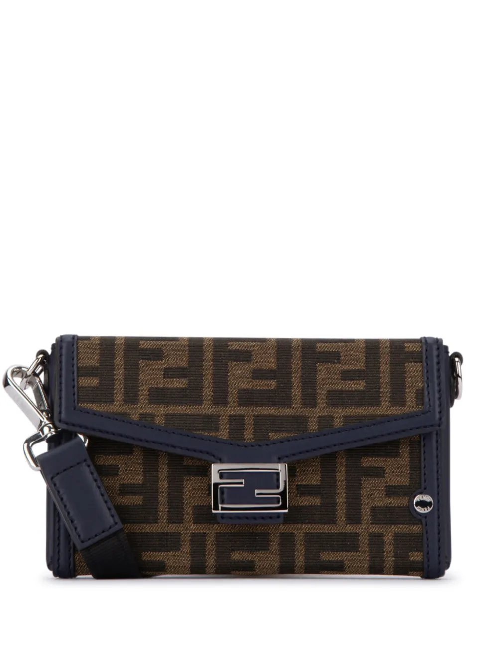 FENDI Soft Trunk Baguette clutch Bruin