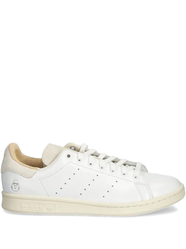 adidas x STAR WARS BY NANZUKA ☆ Stan Smith ‘White’ 24753719_58154112_600.jpg