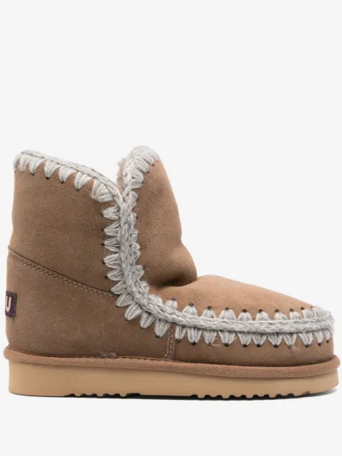 Mou botas 18