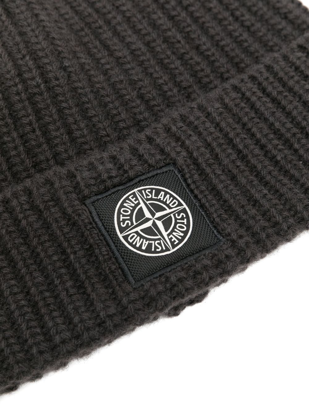 Stone Island Compass-patch beanie hat - Bruin