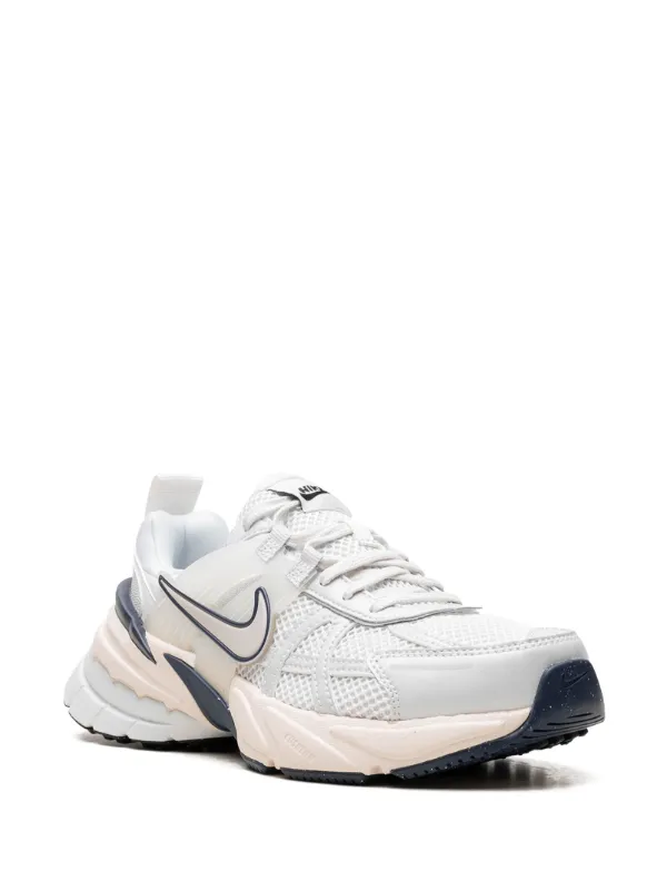 NIKE W V2K RUN ホワイト　ナイキ NIKE / W NIKE V2K RUN