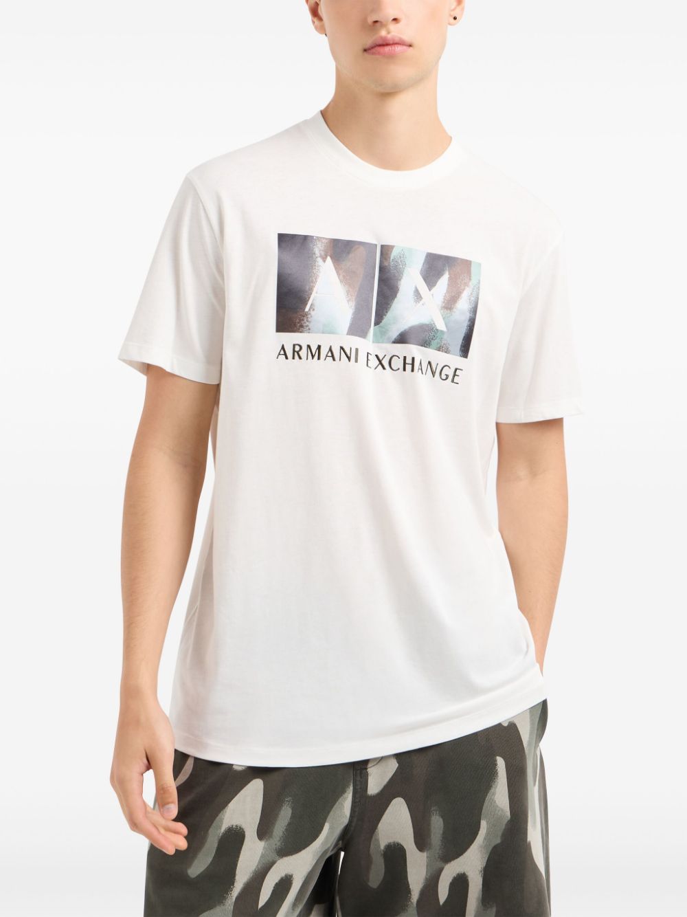 Armani Exchange logo-print t-shirt Men