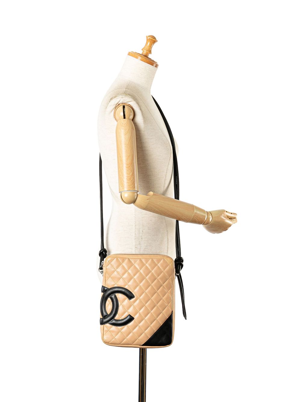 Affordable HOT SALE CHANEL 2004-2005 Lambskin Cambon Ligne crossbody bag Women