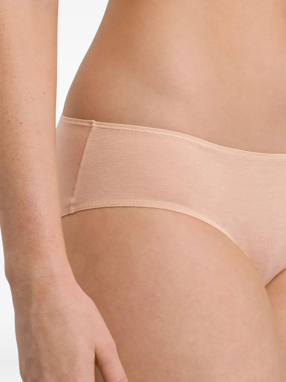 Hanro Ultralight Midi Briefs In Neutral