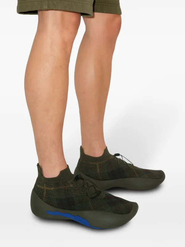 Burberry Neptune Sneakers | Green | FARFETCH