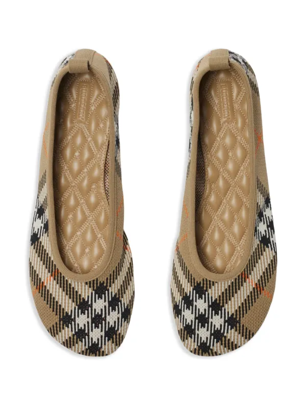 Burberry travel slippers on sale