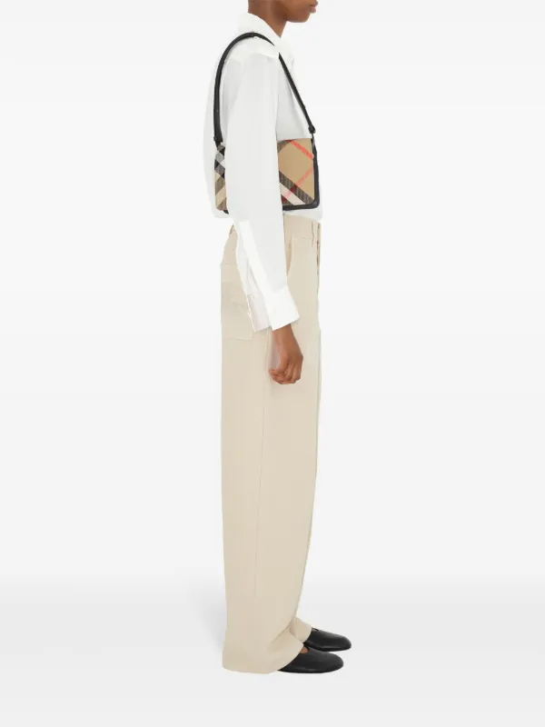【BURBERRY】SNIP CROSSBODY BAG Burberry Snip Cross Body Bag | Neutrals | FARFETCH