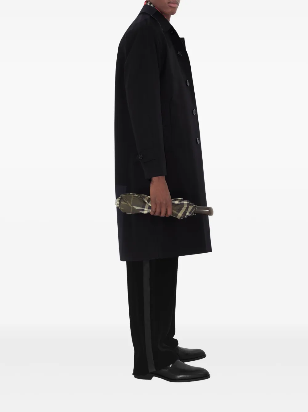 Burberry Camden Heritage Coat | Black | FARFETCH