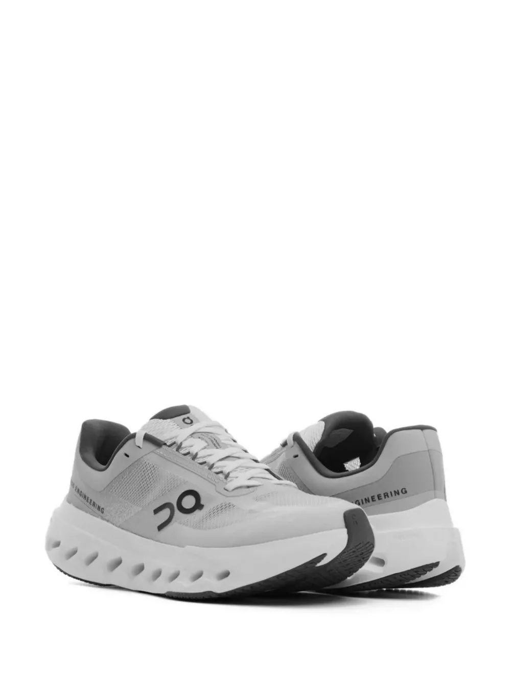 On Running baskets Cloudsurfer Next | baskets basses | Image 2