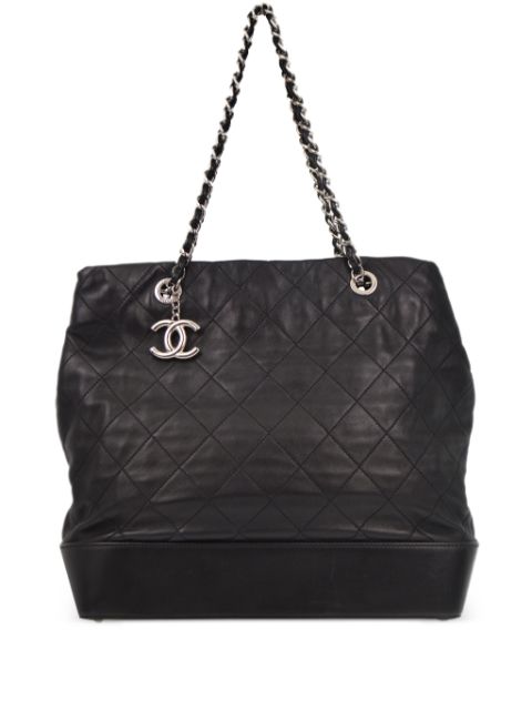 HOT SALE CHANEL 2010 diamond-quilted tote bag Women