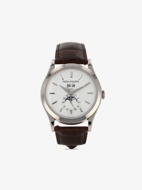 Patek Philippe Pre-Owned 2011 pre-owned Annual Calendar 38mm