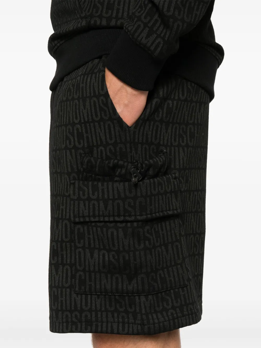 Moschino Shorts met logoprint Zwart