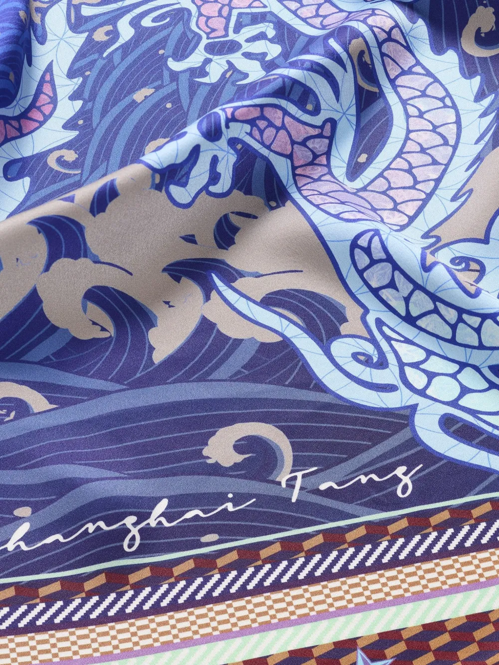 Shanghai Tang Zijden sjaal met draakprint Blauw