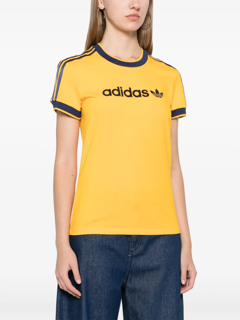adidas T-shirt met logo Geel