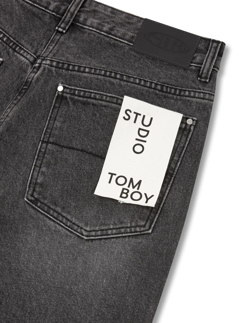 STUDIO TOMBOY Jeans met logopatch Grijs