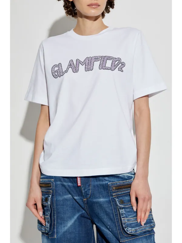 白いシャツやTシャツにも合います。たっぷりなラインでストーン