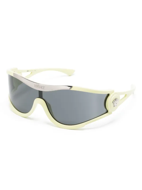 Versace Eyewear Medusa Medallion Sunglasses | Yellow | FARFETCH display picture 2