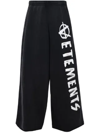 VETEMENTS anarchy logo sweatpant 訳あり VETEMENTS anarchy logo sweatpant 訳あり - メルカリ