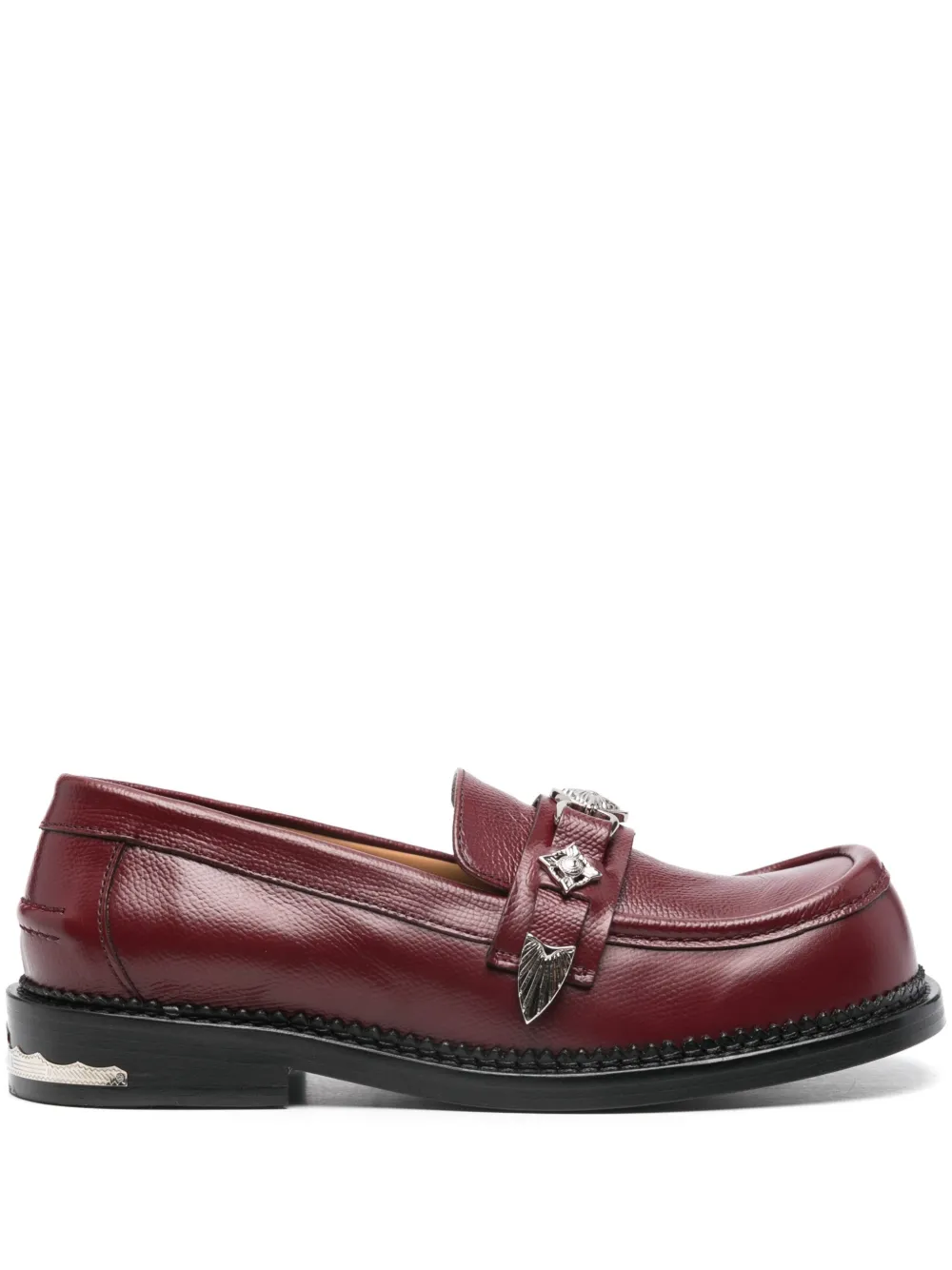 Toga Pulla Loafers verfraaid met studs Rood