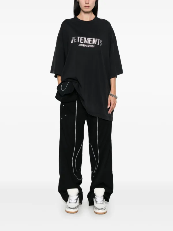 【VETEMENTS】LIMITED EDITION T-SHIRT・BLACK 関税・送料込み 1362131_00.png.png