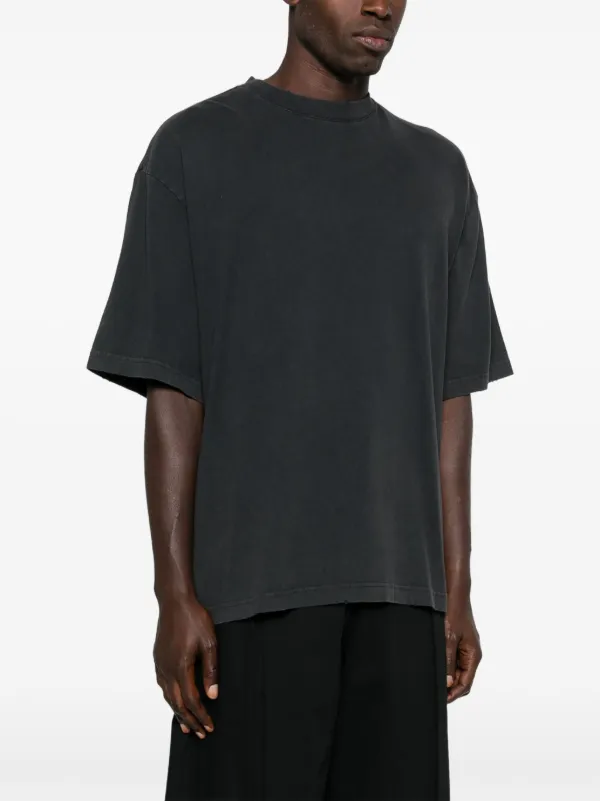 【関税込み】Axel Arigato ブラック Optic ディストレス Tシャツ Axel Arigato Optic Distressed T-shirt | Black | FARFETCH BH