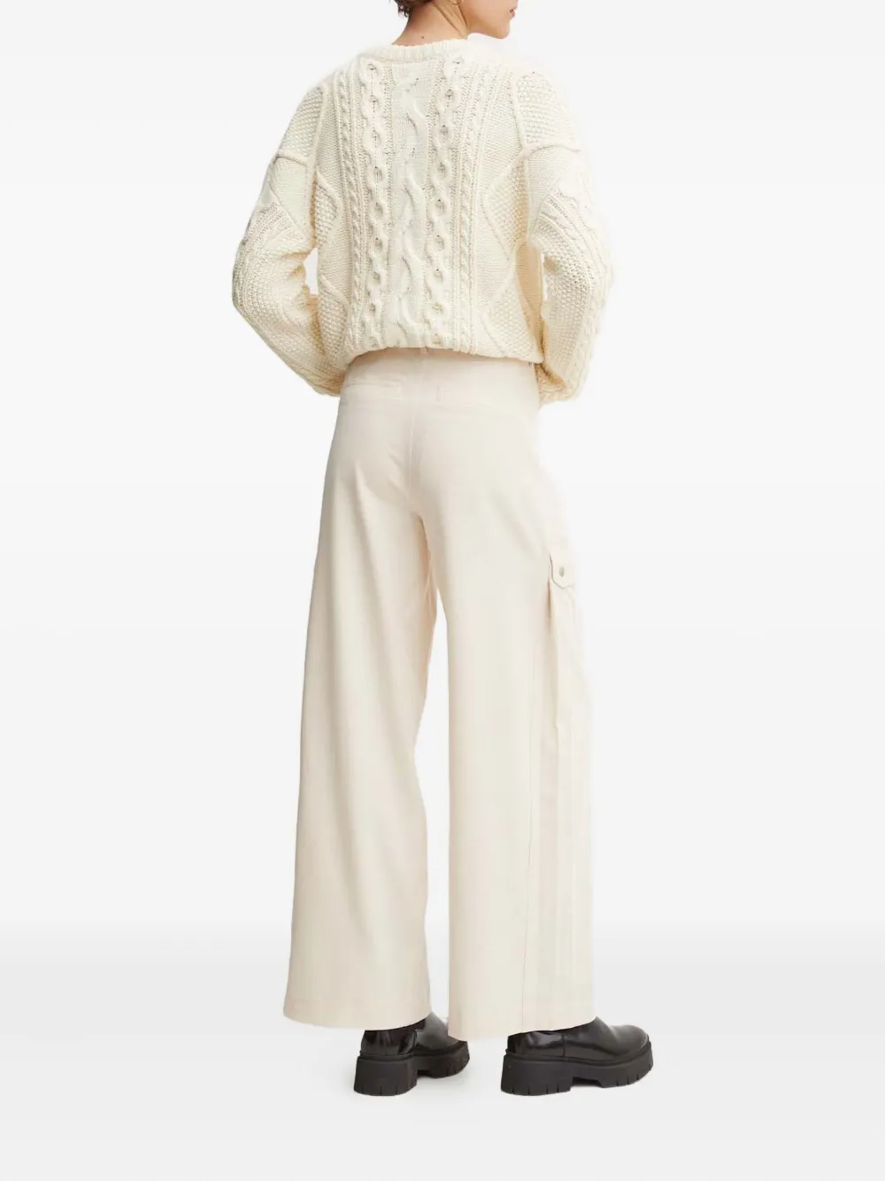 Karl Lagerfeld Jeans Logo-embroidered Cargo Pants In Neutral