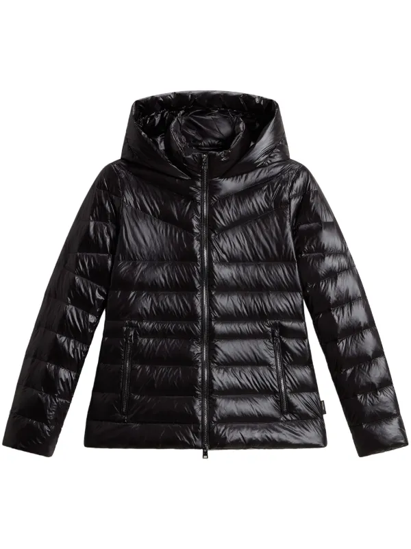 【送料&関税込】Woolrich Aliquippa Black Nylon Puffer Jacket Women's Aliquippa Short Down Jacket in Glossy Nylon black