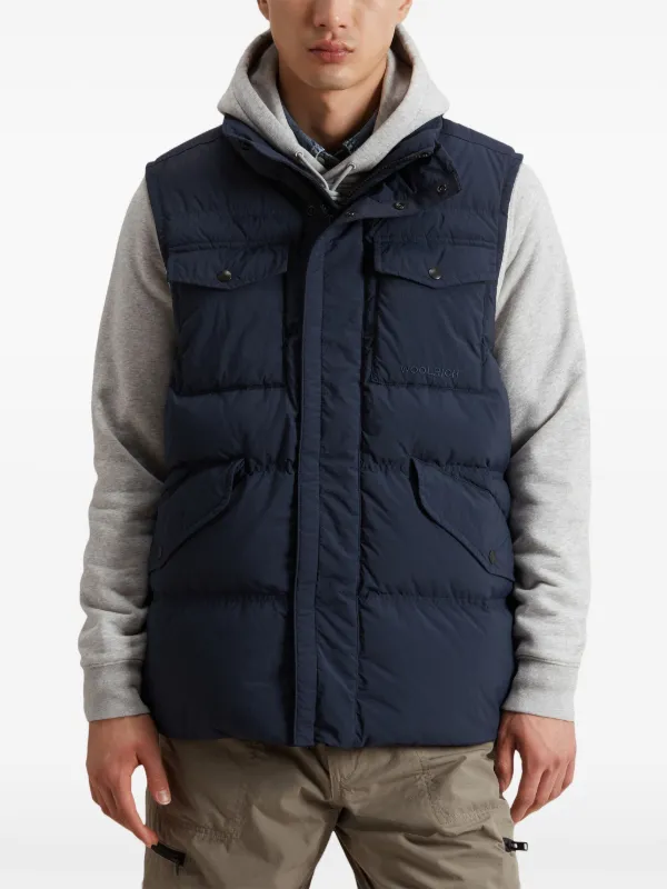 Woolrich ネイビー ダウンベスト Woolrich ガーメントダイ ベスト | ブルー | FARFETCH JP