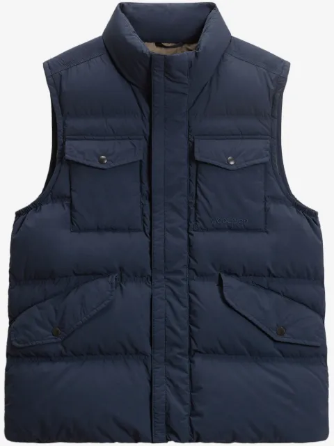 Woolrich garment-dyed quilted gilet