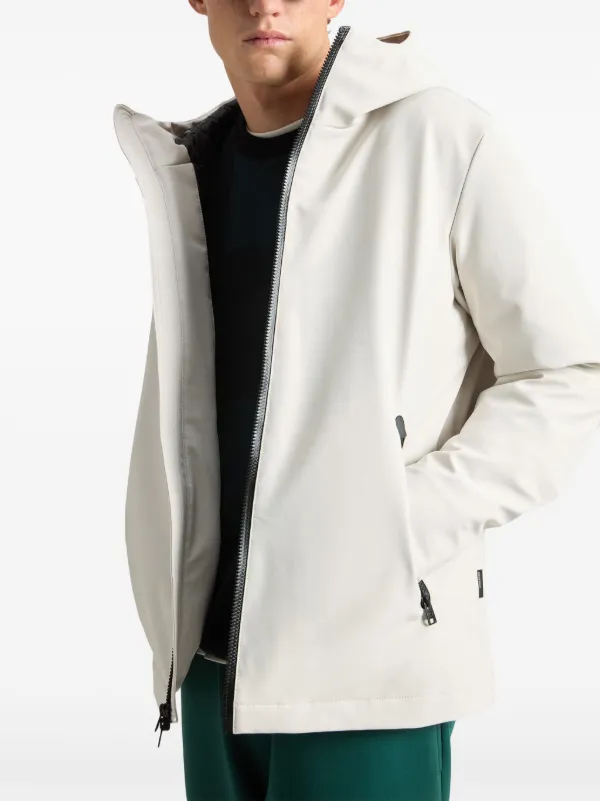 Woolrich Pacific Soft シェル ジャケット | ホワイト | FARFETCH JP