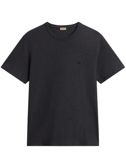 Woolrich playera con parche del logo
