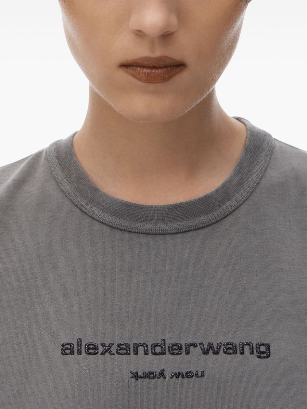 Affordable Alexander Wang logo-applique shrunken T-shirt Women