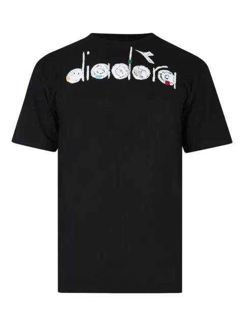 Diadora Junior ロゴ Tシャツ