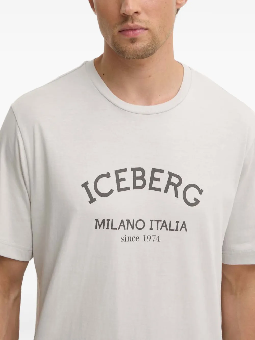 Iceberg T-shirt met logo Beige