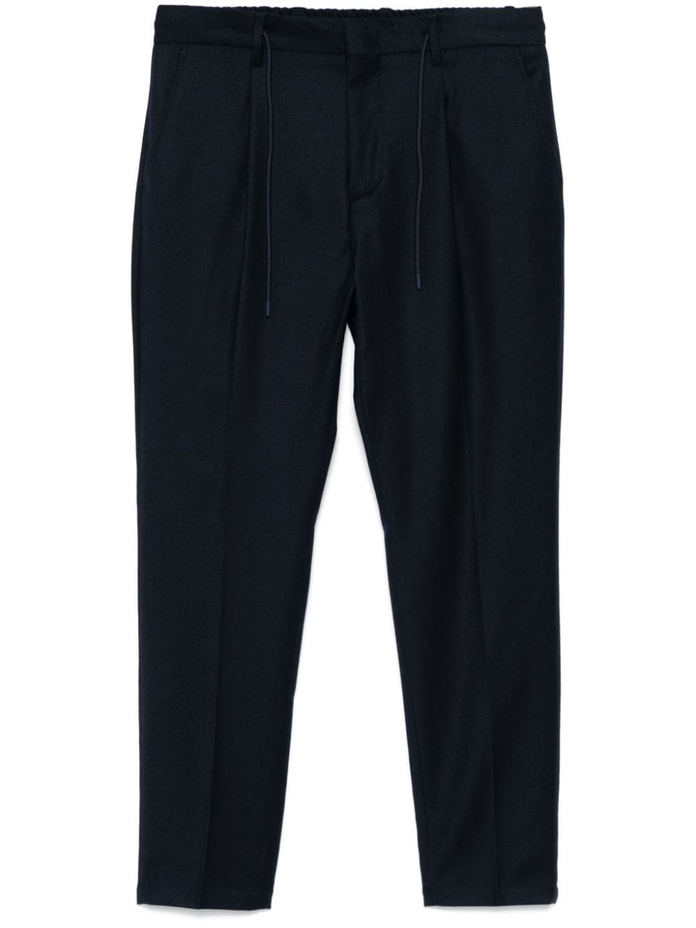 slim-cut trousers