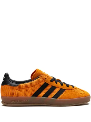 Adidas Gazelle Indoor “Orange/Gum” スニーカー | オレンジ | FARFETCH JP