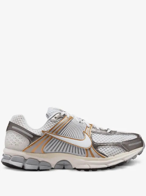 Nike baskets Zoom Vomero 5 'PlatinumTint/Metallic Gold'