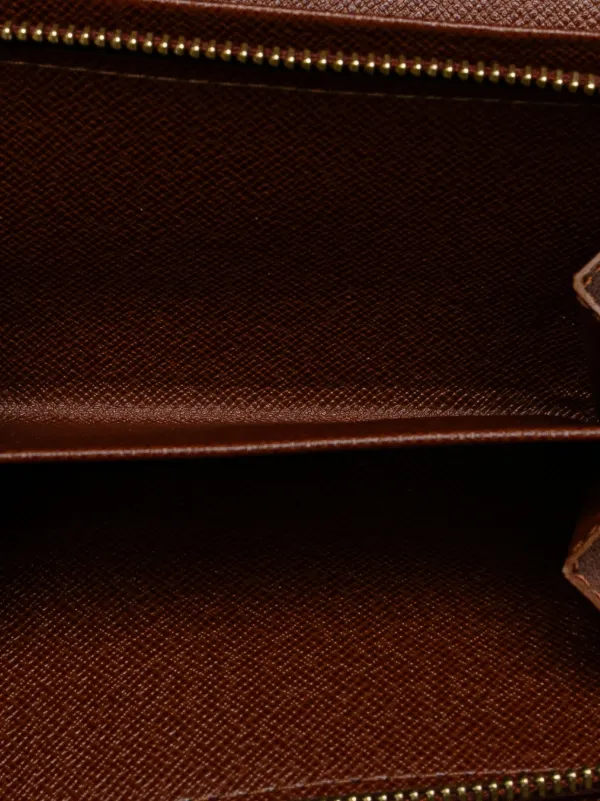 Louis Vuitton offers Porte Monnaie Billets Tresor Monogram Brown Wallet