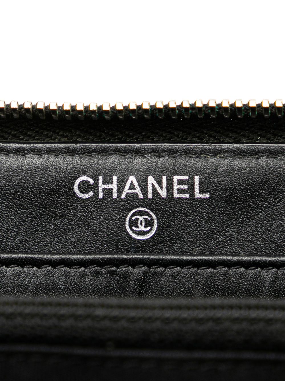 CHANEL 2015-2016 Quilted Patent Brilliant Zip Around Wallet long wallets Women