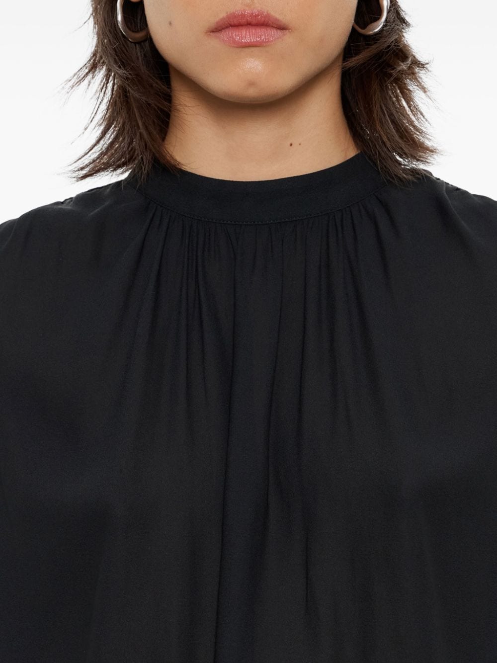 Shop Bimba Y Lola Sleeveless Blouse In Schwarz