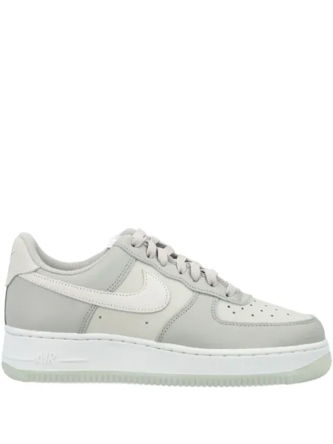 Nike Air Force 1 '07 sneakers