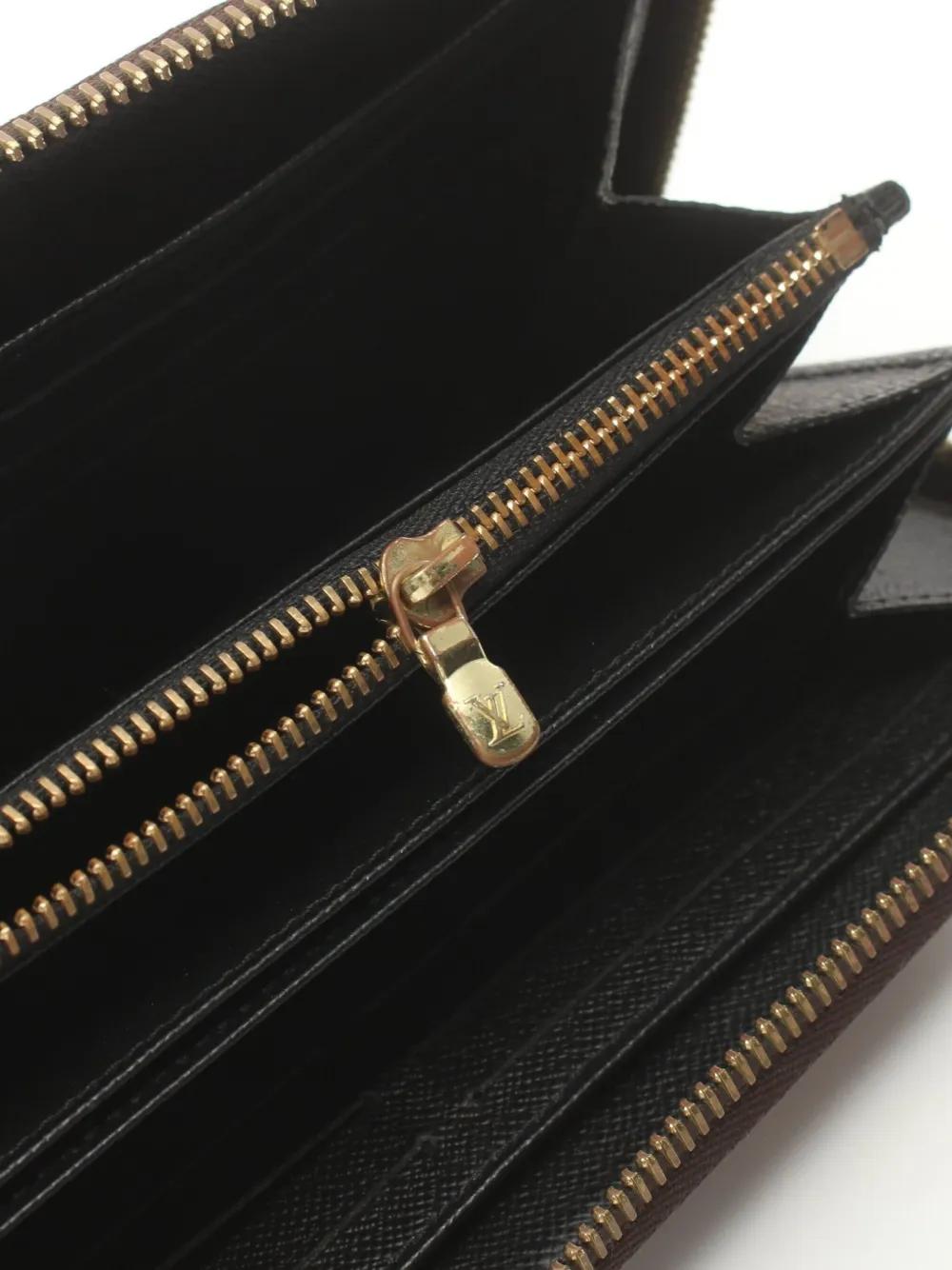 Pre-owned Louis Vuitton 2020 Zippy Zip-around Wallet In Neutrals