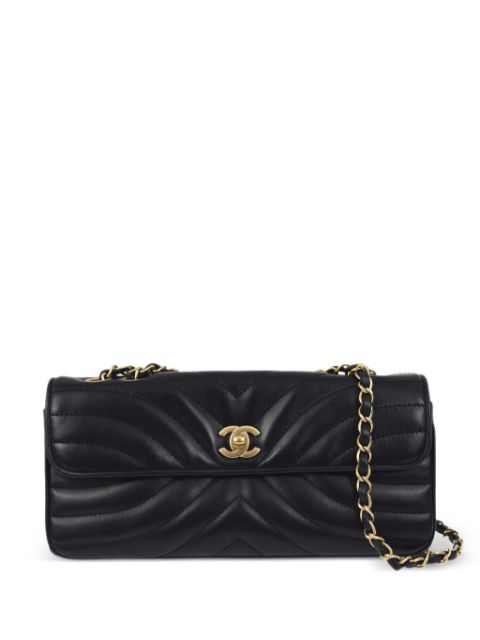 HOT SALE CHANEL 2003 Straight Flap shoulder bag Women