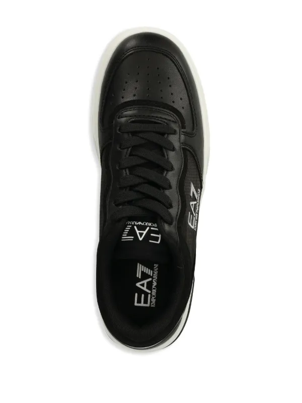 Ea7 Emporio Armani ロゴパッチ スニーカー | ブラック | FARFETCH JP