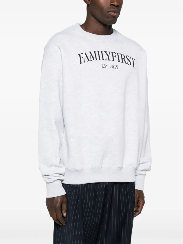スウェット・トレーナー FAMILY FIRST SWEATSHIRTS (W24FFSF2404 GREY) Family First logo-print Sweatshirt | Grey | FARFETCH TH